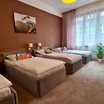 Hostel Moderna Rest