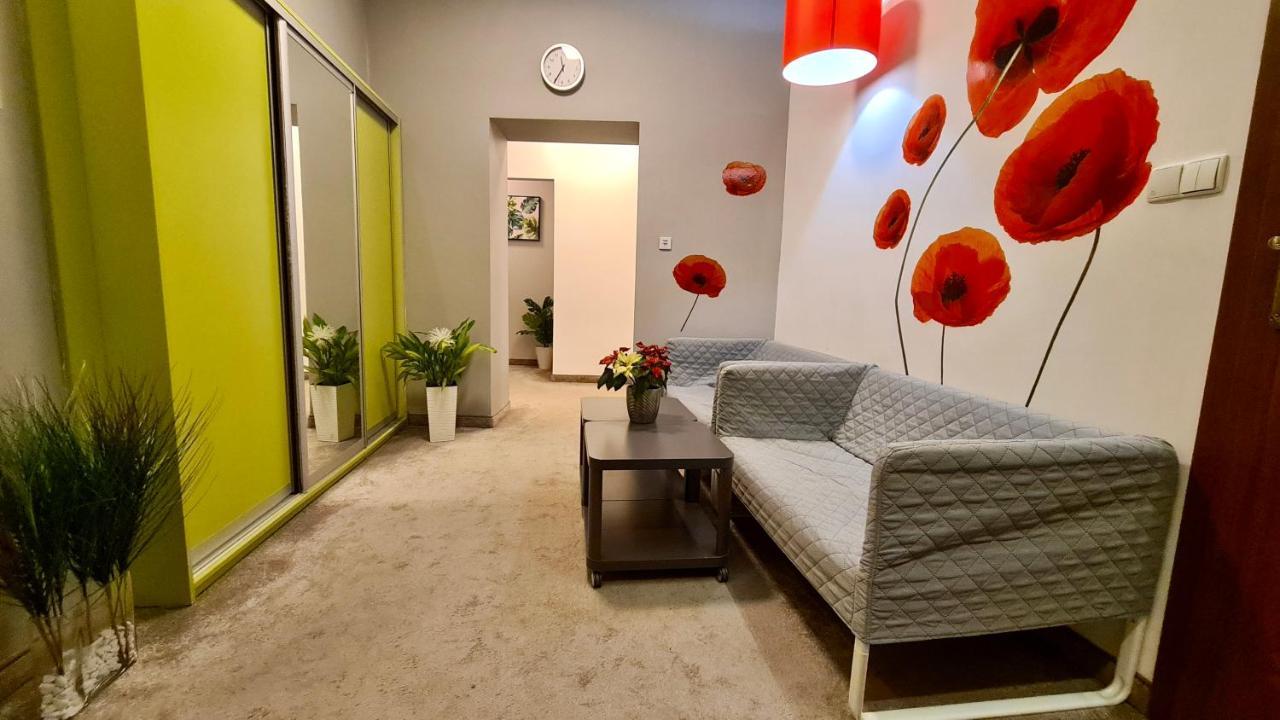 Moderna Rest