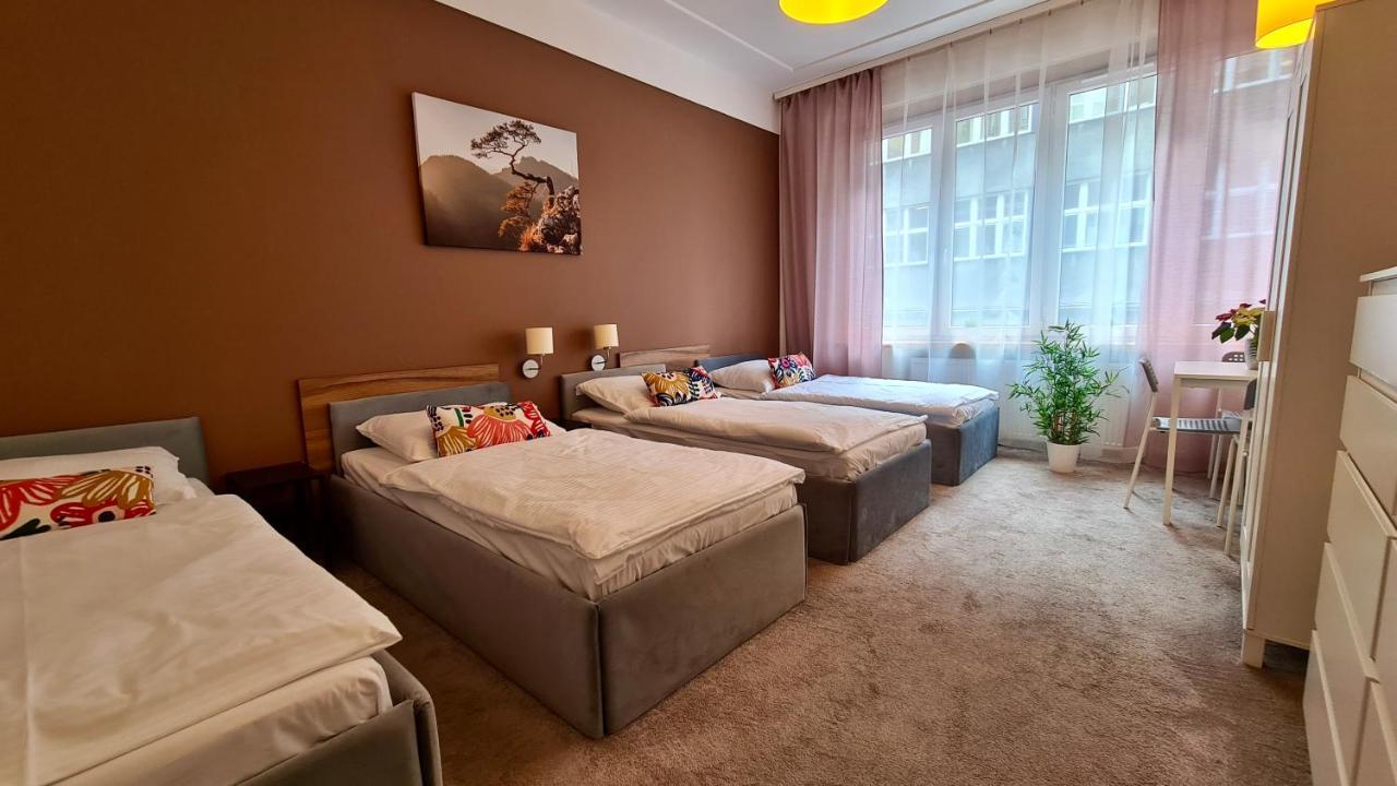 Moderna Rest *